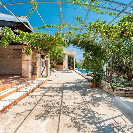 Villa Didovi Dvori *